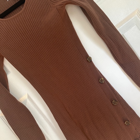 Brown midi sweater dress with slit and buttons NWT Pink Rose - Picture 2 of 3